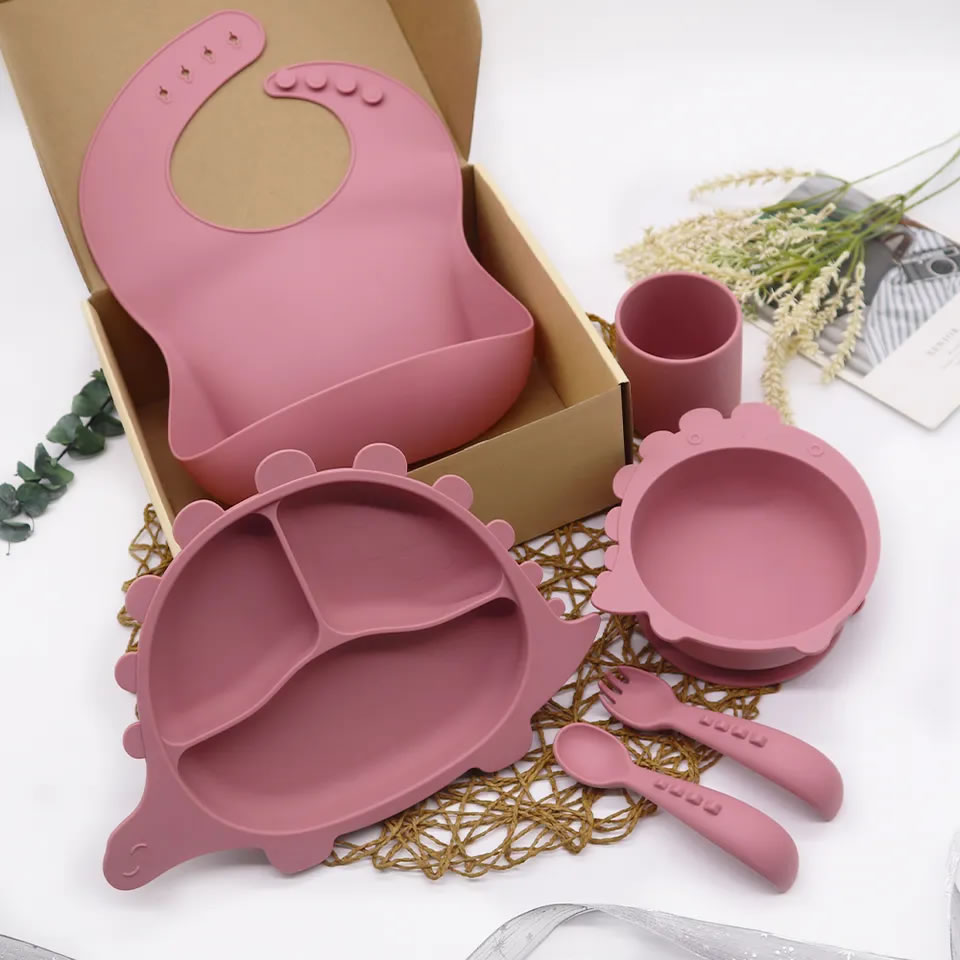 https://www.siliconefeedingset.com/wp-content/uploads/2023/04/How-to-Choose-the-Right-Silicone-Baby-Feeding-Set-for-Your-Little-One.jpg
